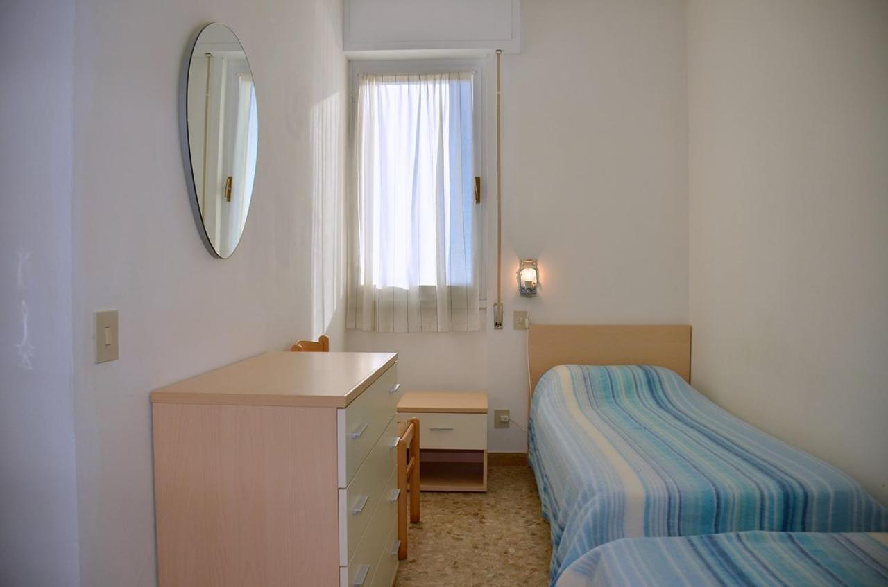Cozy Seaview Flat - Beahost